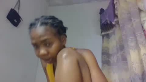 tsaraflorida online show from November 11, 2025, 9:42 am