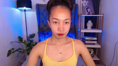 tskitty_girl online show from February 12, 2026, 5:57 am