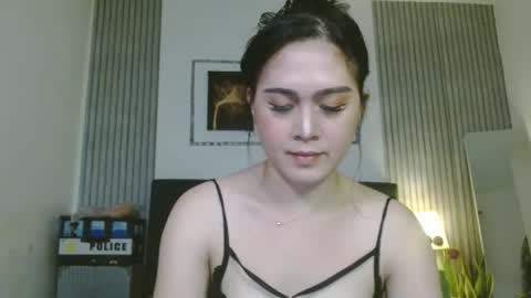 Snapshot of tsnathaliasilvana chatting on January 31, 2025, 11:35 am Bella Ratbu online show from January 31, 2025, 11:35 am