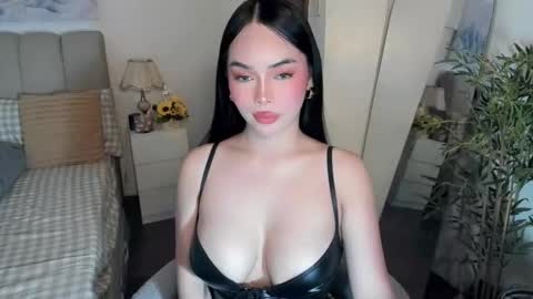 Graciella online show from May 4, 2026, 11:06 am