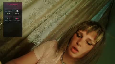 Annika online show from April 18, 2026, 11:03 am