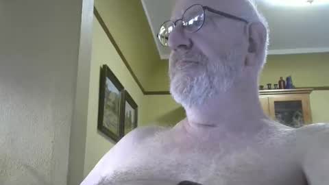 Snapshot of tsteach50 chatting on December 31, 2024, 4:25 pm tsteach50 online show from December 31, 2024, 4:25 pm