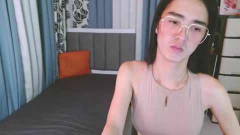 Aska Arai online show from March 10, 2025, 11:06 pm