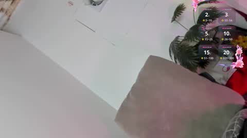 JOIN TO MY FANCLUB I WILL GIVE SOME VIDEOS AND PIC online show from November 13, 2025, 12:15 pm