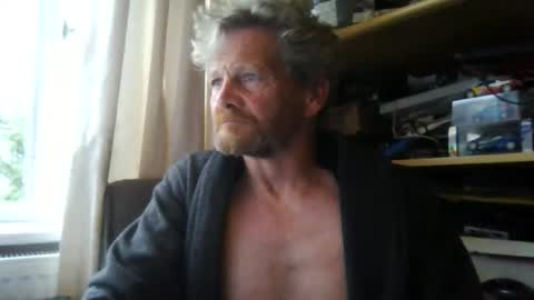 Snapshot of ttb2769 chatting on May 3, 2026, 5:46 am ttb2769 online show from May 3, 2026, 5:46 am