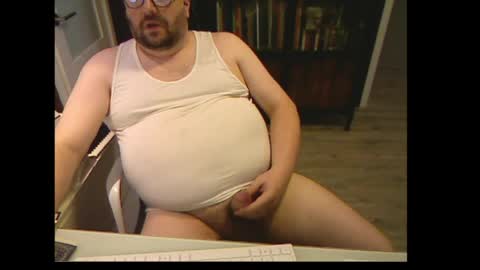 Snapshot of tuckwell chatting on May 19, 2026, 8:26 pm tuckwell online show from May 19, 2026, 8:26 pm