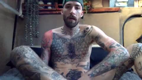 Tuhands online show from February 5, 2025, 3:09 pm