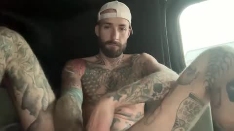 Tuhands online show from October 15, 2025, 1:11 pm