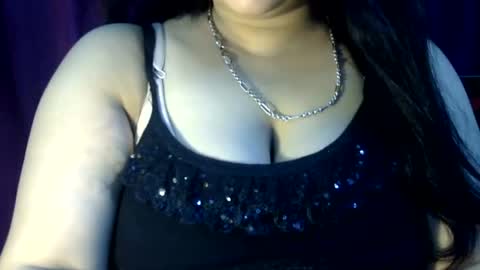 Snapshot of tulsi_kumari chatting on July 7, 2026, 8:18 am Tulsi kumari online show from July 7, 2026, 8:18 am