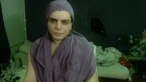 turkishtranswithsurgery online show from December 21, 2025, 11:50 am