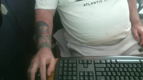 turtleman333 online show from February 18, 2025, 5:10 pm