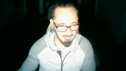 tuscan_taurus online show from April 22, 2026, 3:31 am