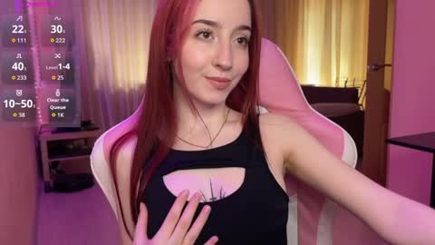 Snapshot of tutti_cutieee chatting on April 30, 2026, 9:04 am Nika online show from April 30, 2026, 9:04 am