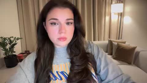 Ariana online show from June 19, 2026, 8:12 pm