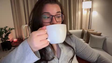 Ariana online show from July 9, 2026, 8:57 pm