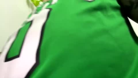 tuvo611077 online show from January 2, 2025, 12:02 am