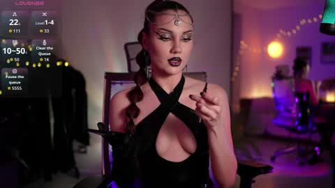 Miss Veth online show from June 22, 2026, 3:25 am