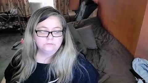 Lana online show from February 24, 2025, 2:40 am