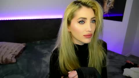 MayCarrey online show from February 25, 2025, 4:35 am