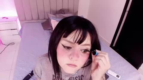 Snapshot of twiggy_sw chatting on July 15, 2026, 3:01 am Twiggy online show from July 15, 2026, 3:01 am