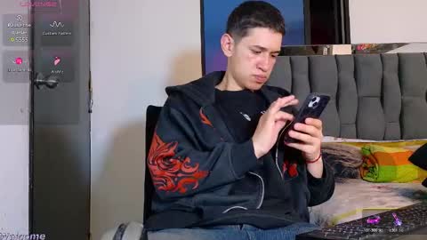 Snapshot of twink_daren chatting on February 2, 2026, 6:39 pm Mr Daren online show from February 2, 2026, 6:39 pm