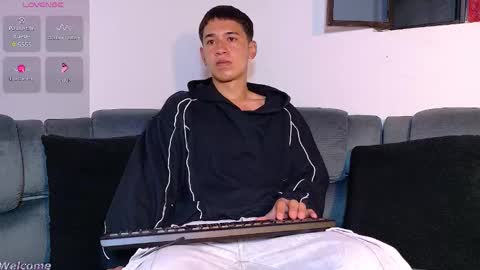 Snapshot of twink_daren chatting on February 16, 2026, 6:04 pm Mr Daren online show from February 16, 2026, 6:04 pm