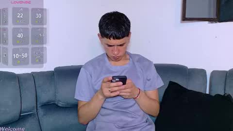 Snapshot of twink_daren chatting on March 17, 2026, 6:55 pm Mr Daren online show from March 17, 2026, 6:55 pm