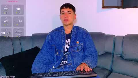 Snapshot of twink_daren chatting on March 23, 2026, 6:45 pm Mr Daren online show from March 23, 2026, 6:45 pm
