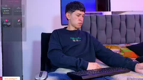 Snapshot of twink_daren chatting on June 5, 2026, 6:46 pm Mr Daren online show from June 5, 2026, 6:46 pm