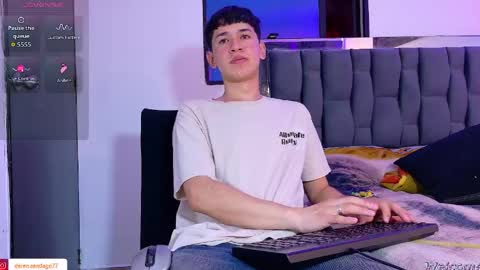 Snapshot of twink_daren chatting on June 6, 2026, 7:07 pm Mr Daren online show from June 6, 2026, 7:07 pm