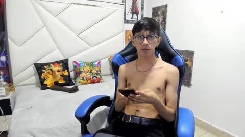 twink_joss online show from October 14, 2025, 8:20 pm