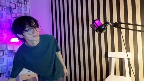 Snapshot of twink_sebas7 chatting on May 2, 2026, 12:10 pm Sebastin online show from May 2, 2026, 12:10 pm