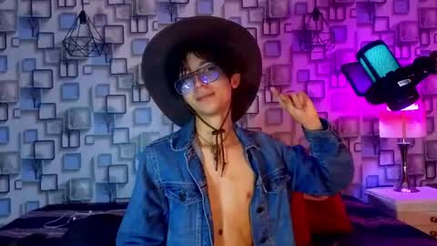 Snapshot of twink_sebas7 chatting on May 9, 2026, 12:10 pm Sebastin online show from May 9, 2026, 12:10 pm