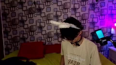 Snapshot of twink_sebas7 chatting on May 14, 2026, 12:23 pm Sebastin online show from May 14, 2026, 12:23 pm