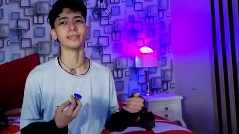 Snapshot of twink_sebas7 chatting on May 28, 2026, 12:13 pm Sebastin online show from May 28, 2026, 12:13 pm