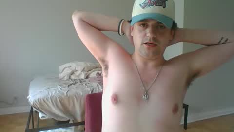 Snapshot of twinkjock2348 chatting on April 17, 2026, 3:15 pm Twink Jock online show from April 17, 2026, 3:15 pm