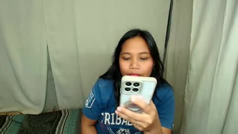 twinkle_purplemelon online show from April 18, 2026, 11:14 am