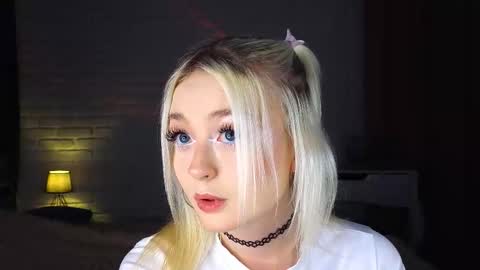 twinklefluff online show from September 27, 2025, 2:00 pm