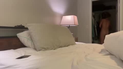 twinkytwunky online show from April 24, 2026, 5:43 am