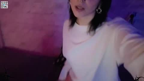 Sin and Skin online show from February 19, 2026, 7:21 pm