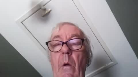 Leslie online show from June 25, 2026, 9:36 am