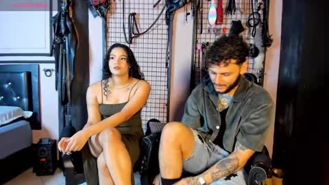 Clio  Tadeo online show from January 9, 2026, 10:44 pm