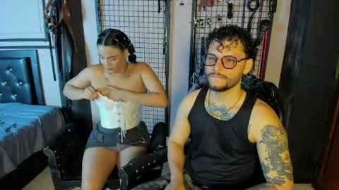 Clio  Tadeo online show from April 19, 2026, 4:01 am