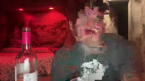 TWISTEDSTONES420 online show from February 26, 2025, 2:59 am