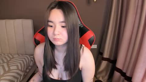 Kiki online show from March 5, 2026, 3:24 am