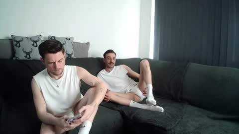 Snapshot of twotwinkhusbands chatting on June 14, 2026, 5:04 pm RyanRowan online show from June 14, 2026, 5:04 pm