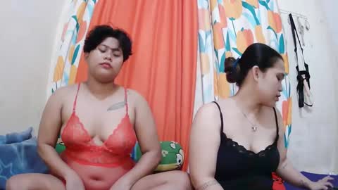 Lyn and lea online show from February 18, 2025, 9:21 am