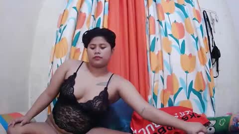 Lyn and lea online show from February 20, 2025, 5:44 am