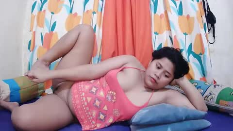 Lyn and lea online show from February 27, 2025, 3:36 am