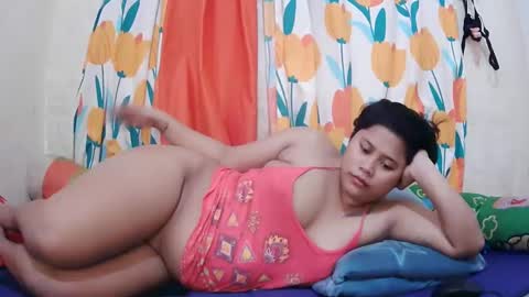 Lyn and lea online show from March 8, 2025, 2:55 am